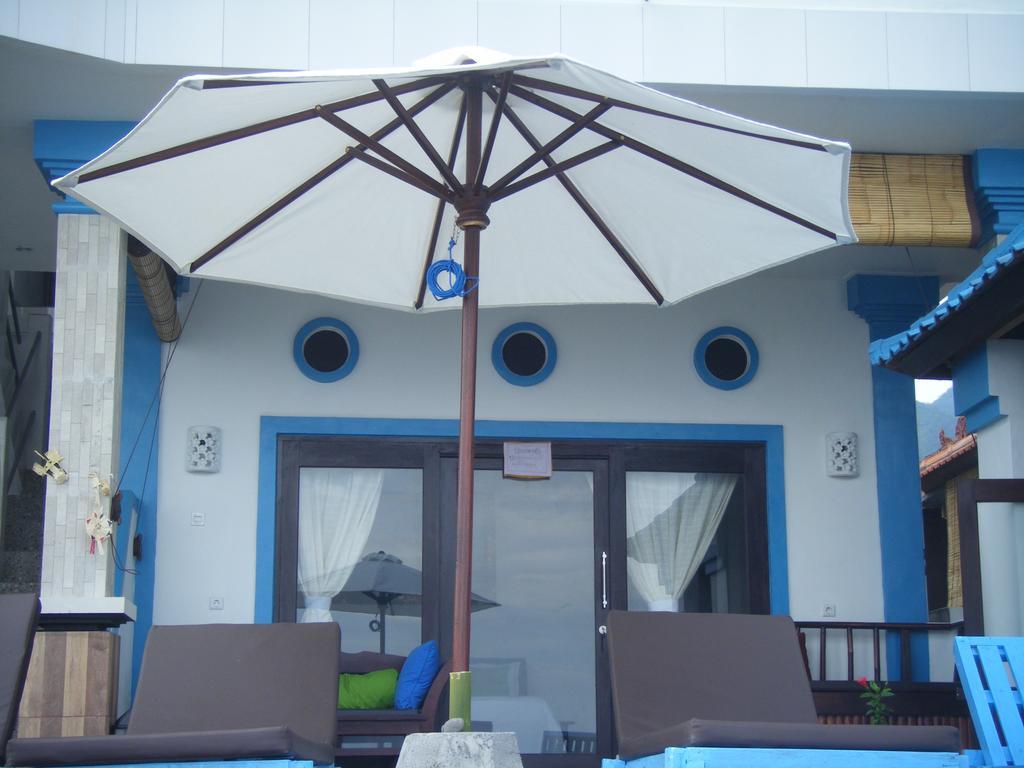 De Adema Guesthouse Amed Extérieur photo